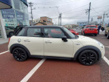 中古車最長120回ローン、新車個人リース、法人リースも取り扱っております。ご希望のお車もワングレード上のお車も、月々支払いにすることで無理なく購入することが可能です!
