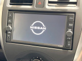 マーチ  S