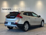 V40クロスカントリー D4 サマム ディーゼル 