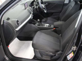Q2  35 TDI アドバンスト ディーゼル