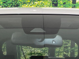 【トヨタセーフティセンス】走行中に前方の車両等を認識し、衝突しそうな時は警報とブレーキで衝突回避と被害軽減をアシスト。より安全にドライブをお楽しみいただけます。