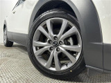気になる車はすぐにお問い合わせください!画面右側の0066から始まる無料ダイヤルからお問い合わせ下さい!専門スタッフがお車のご質問にお答えいたします!