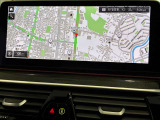 iDriveHDDナビゲーションになります。操作はコントローラーとタッチパネルにて操作いただけます。
