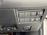 気になる車はすぐにお問い合わせください!画面右側の0066から始まる無料ダイヤルからお問い合わせ下さい!専門スタッフがお車のご質問にお答えいたします!