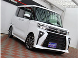 【車屋】として、長く車業界に従事した経験豊富なスタッフが多数在籍しております。