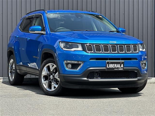 コンパス リミテッド 4WD 本革シート