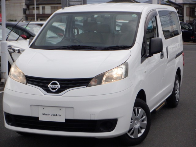 NV200バネット 1.6 チェアキャブ 車いす1名仕様 専用サードシート無 
