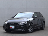 ●一目でAudiとわかる特徴的なシングルフレームグリル・LEDランプ。精悍なフロントマスクからAudiのスマートで上品なブランドを連想させてくれます。女性にも大変ご好評頂いております。