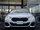 BMW在庫保有台数常時100台以上!ご来店の際はBMW本店(厚木市下荻野140-1)にご来店ください!弊社自慢の全天候型ショールーム!BMW在庫保有台数常時100台以上ございます!