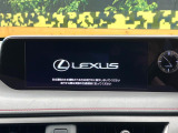 【メーカー10.3インチナビ】インテリアに溶け込むスタイリッシュな「専用設計」メーカーナビを装備♪視認性や操作性など基本性能にも優れ、より上質なカーライフをお楽しみいただけます。