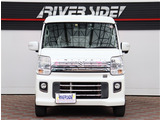 【車屋】として、長く車業界に従事した経験豊富なスタッフが多数在籍しております。