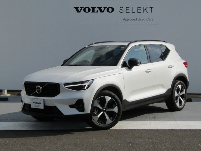 XC40 アルティメット B4 AWD ダークエディション 4WD 
