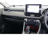 RAV4 2.0 アドベンチャー オフロードパッケージ 4WD 