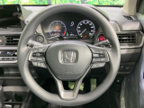 【ステアリングスイッチ】運転中、前方から目線をそらすことなく、オーディオ等の操作が可能な便利機能!安心&快適なドライブを演出してくれます♪