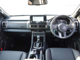トライトン 2.4 GSR ディーゼル 4WD 