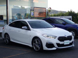 BMW在庫保有台数常時100台以上!ご来店の際はBMW本店(厚木市下荻野140-1)にご来店ください!弊社自慢の全天候型ショールーム!BMW在庫保有台数常時100台以上ございます!