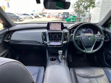 クラウン ハイブリッド 2.5 RS アドバンス 本革シート サンルーフ