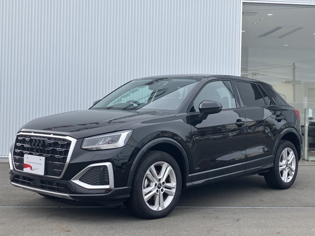 Q2 35 TFSI アドバンスド 