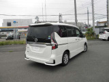 セレナ 2.0 ハイウェイスター V 4WD 