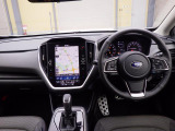 クロストレック 2.0 リミテッド 4WD 