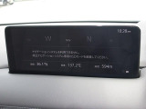 マツダコネクトの10.25インチワイドセンターディスプレイです。『Android Auto』『Apple CarPlay』や独自のコネクテッドサービスに対応したインターフェイスシステムです。