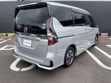 セレナ 1.2 e-POWER ハイウェイスター V 