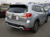 フォレスター 2.0 アドバンス 4WD 
