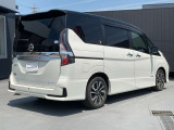セレナ 2.0 ハイウェイスター V 
