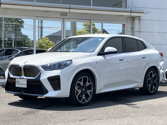 iX2 xドライブ30 Mスポーツ 4WD 