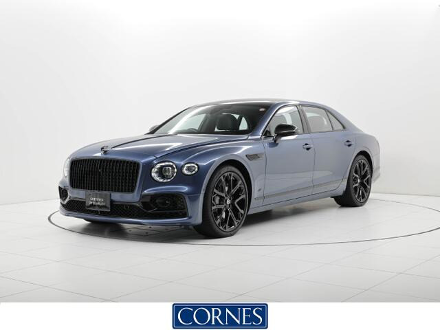フライングスパー V8 S 4WD 