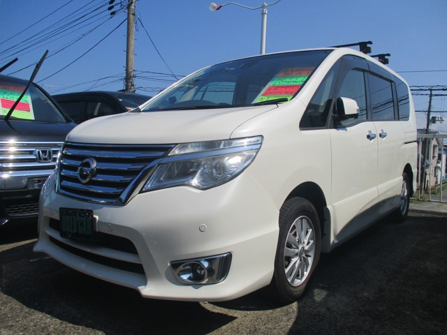 セレナ 2.0 ハイウェイスター Vセレクション+Safety 4WD 