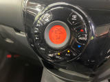 【オートエアコン】一度お好みの温度に設定すれば、車内の温度を検知し風量や温度を自動で調整。暑い…寒い…と何度もスイッチ操作をする必要はありません。快適な車内空間には必須の機能ですね♪