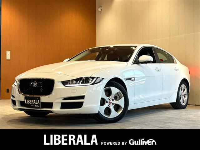 XE 2.0 プレステージ 4WD 本革シート