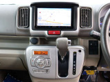 リバーサイドでは、全車試乗可能ですので各お客様、ご納得行くまでご検討中のお車とのフィーリングを確認できます。