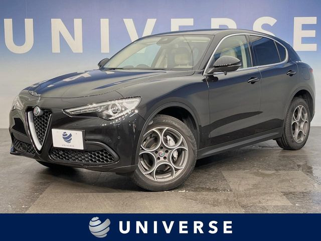 ステルヴィオ 2.0 ターボ Q4 ラグジュアリーパッケージ 4WD 