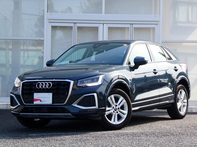Q2 35 TFSI アドバンスド 
