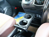 【車屋】として、長く車業界に従事した経験豊富なスタッフが多数在籍しております。