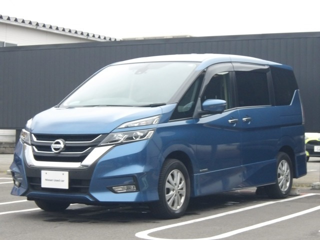 セレナ 2.0 ハイウェイスター VセレクションII 4WD 