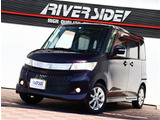 【車屋】として、長く車業界に従事した経験豊富なスタッフが多数在籍しております。