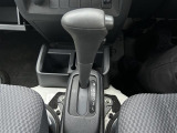 気になる車はすぐにお問い合わせください!画面右側の0066から始まる無料ダイヤルからお問い合わせ下さい!専門スタッフがお車のご質問にお答えいたします!