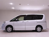 セレナ 2.0 ハイウェイスター Vセレクション 4WD 