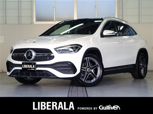 GLAクラス GLA200d 4マチック AMGライン 4WD 4WD サンルーフ
