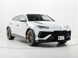 Urus Performanteが入荷いたしました。