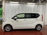 【スマートアシストIII搭載車】 衝突回避支援ブレーキ機能(対車両・歩行者)、衝突警報機能(対車両・対歩行者)、誤発信抑制制御機能などの機能で安全な運転をサポートします