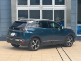3008GT HYBRID4 セレベスブルーパノラミックサンルーフ付き)