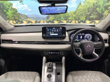 アウトランダー PHEV 2.4 P 4WD 