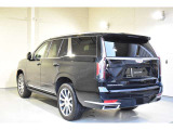 エスカレード プラチナム 4WD 4WD
