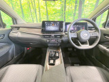 ノートオーラ 1.2 G FOUR レザーエディション 4WD 