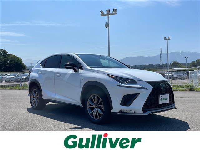 NX 300 Fスポーツ 4WD 本革シート