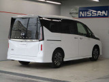 セレナ 2.0 ハイウェイスター V 